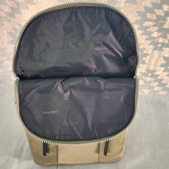 Calvin Klein Backpack - Picture 4 of 10